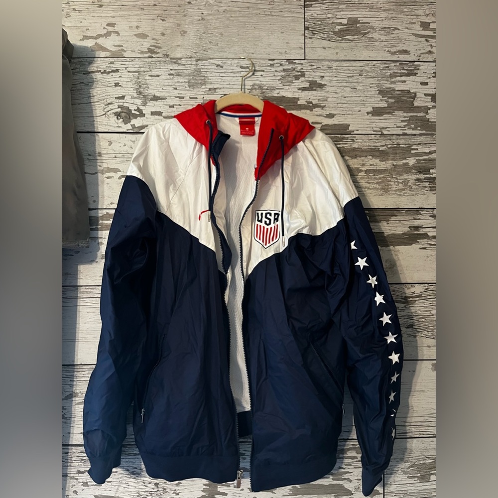 Men’s USA Nike Windbreaker
